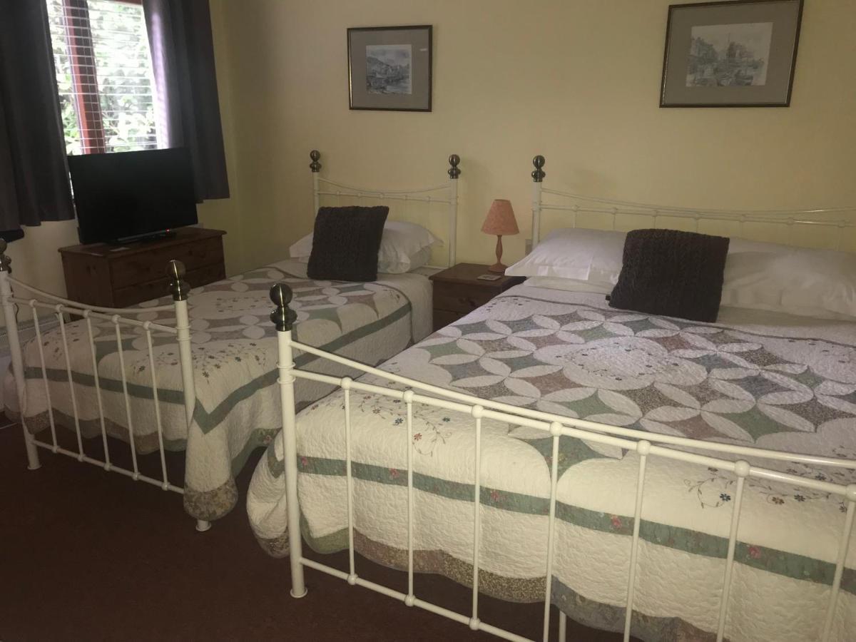 Amalfi Bed And Breakfast 도녹 외부 사진